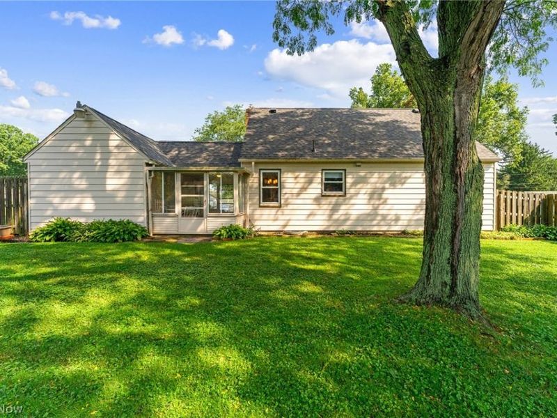 2235 Coral Sea Drive, Youngstown, OH 44511 Photo 24