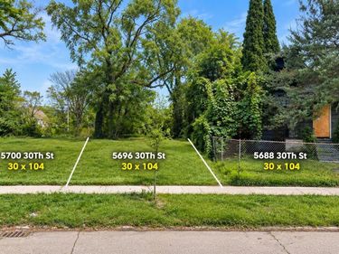 5696 30th Street , Detroit, Mi 48210