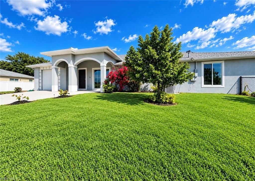 746 Homer Ave S, Lehigh Acres, FL 33973 Photo