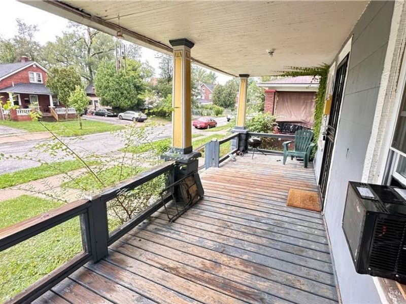 12503 Marston Avenue, Cleveland, OH 44105 Photo 8