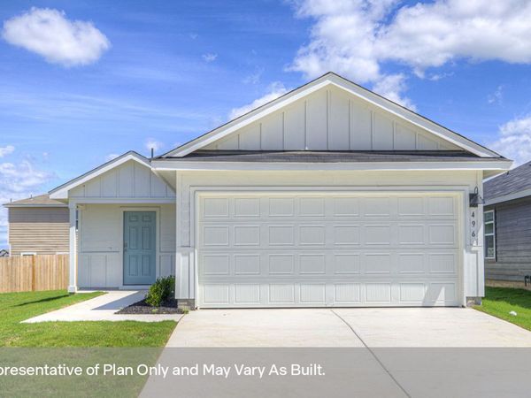250 SURREY OAKS, Maxwell, TX 78656