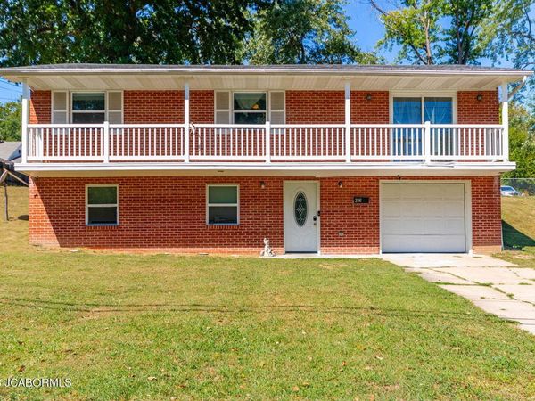 216 S LINCOLN STREET, Jefferson City, MO 65101