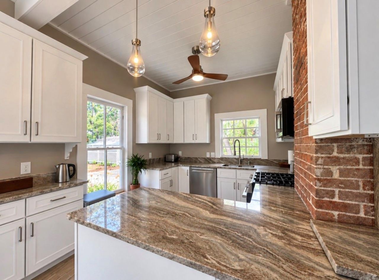 224 Albert Street, Dunedin, FL 34698 Photo
