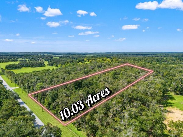 11426 S PLEASANT GROVE ROAD , FLORAL CITY, FL 34436