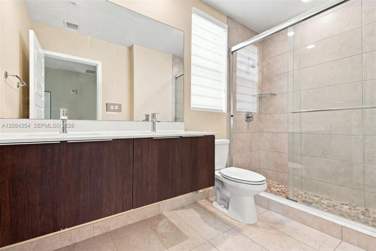 10455 NW 82nd St, Unit 10, Doral, FL 33178 Photo