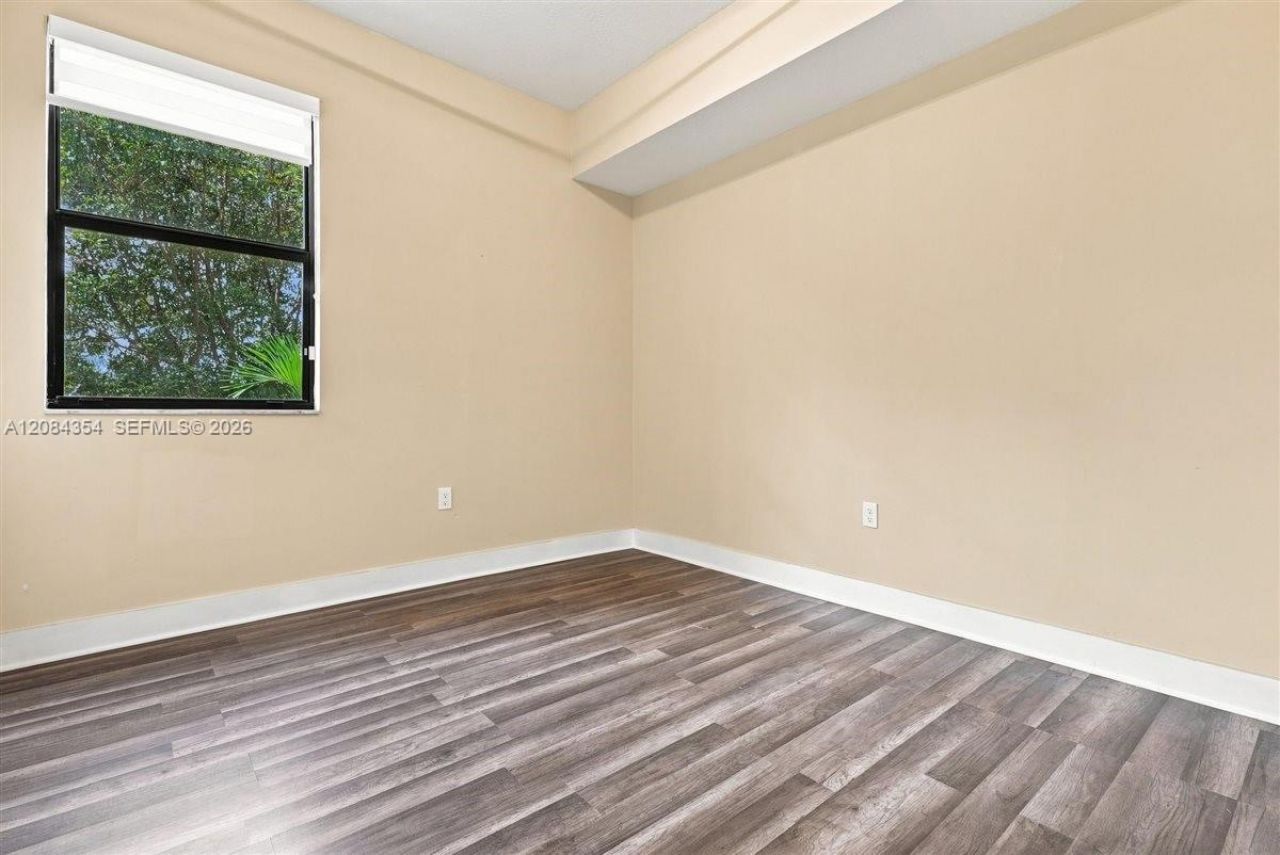 10455 NW 82nd St, Unit 10, Doral, FL 33178 Photo