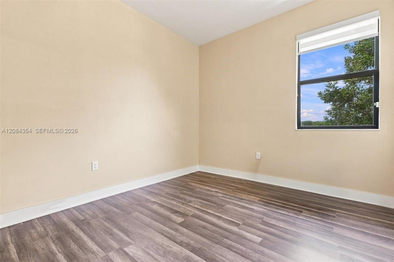 10455 NW 82nd St, Unit 10, Doral, FL 33178 Photo