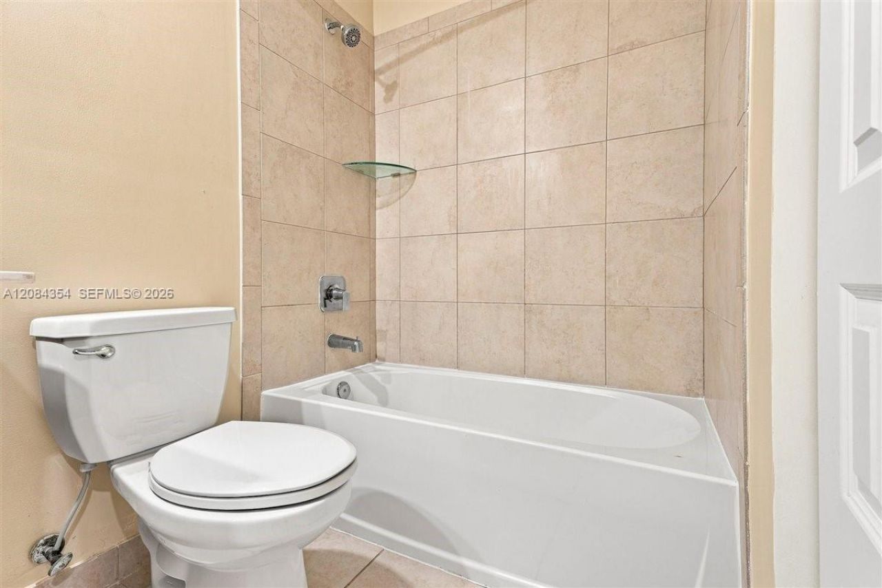 10455 NW 82nd St, Unit 10, Doral, FL 33178 Photo