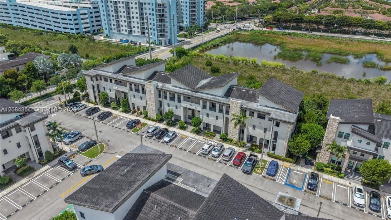10455 NW 82nd St, Unit 10, Doral, FL 33178 Photo