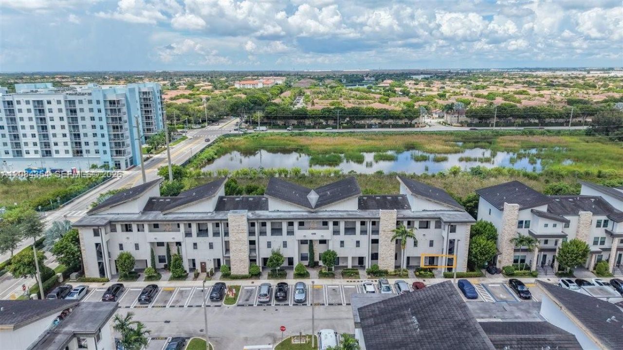 10455 NW 82nd St, Unit 10, Doral, FL 33178 Photo