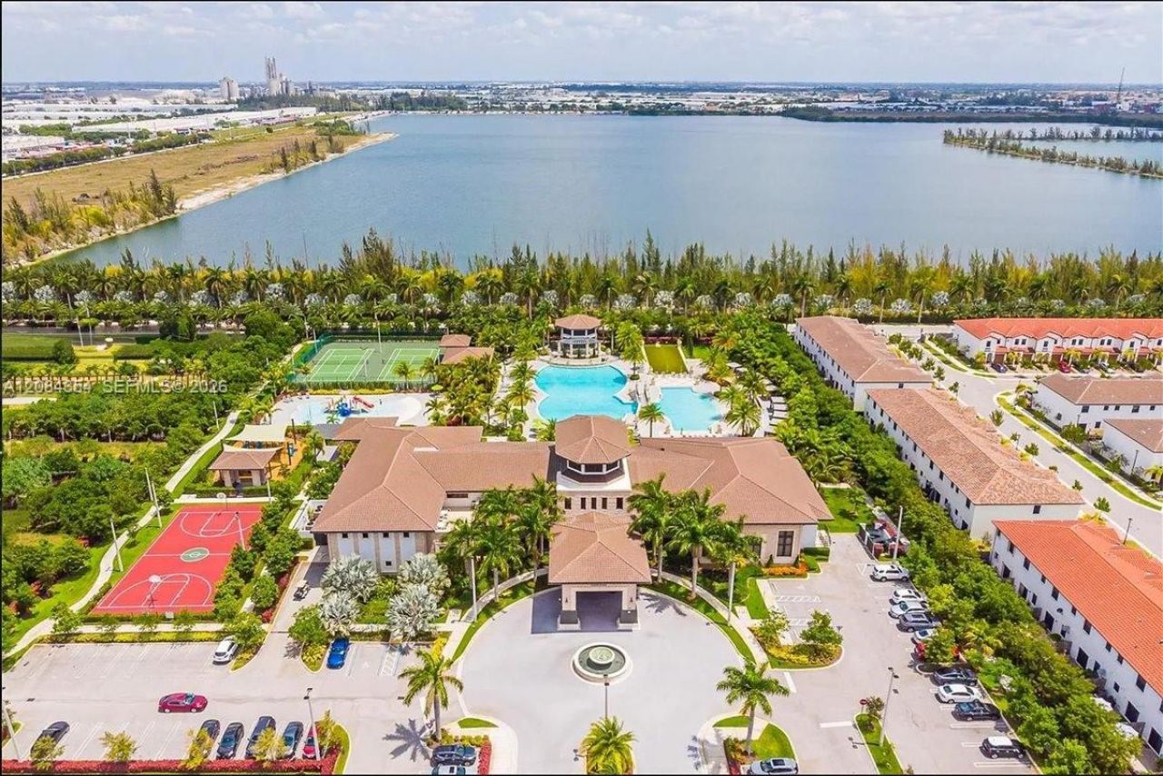 10455 NW 82nd St, Unit 10, Doral, FL 33178 Photo
