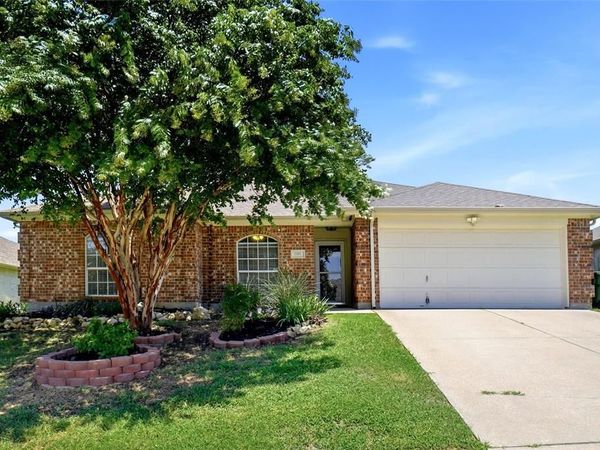 1105 Doreen Street , White Settlement, TX 76108
