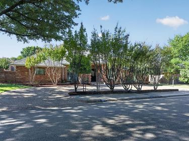 5810 Glen Heather Drive, Dallas, TX 75252