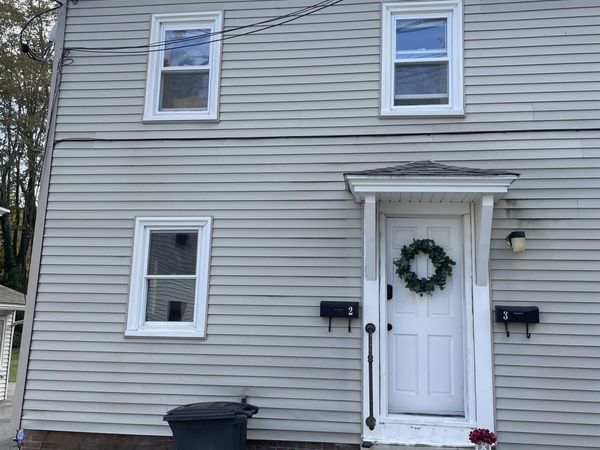 29 Central Street, Unit 2, Newmarket, NH 03857