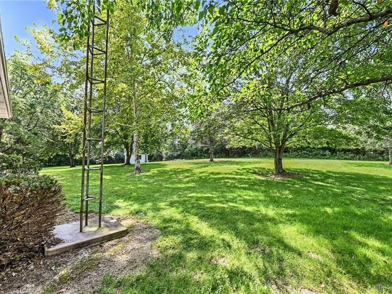 91 Settlemyre Road, Washington Township, OH 45054 Photo 6