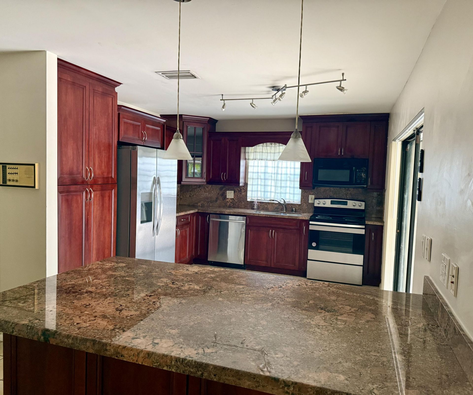 8963 Old Pine Way, Unit 21, Boca Raton, FL 33433 Photo