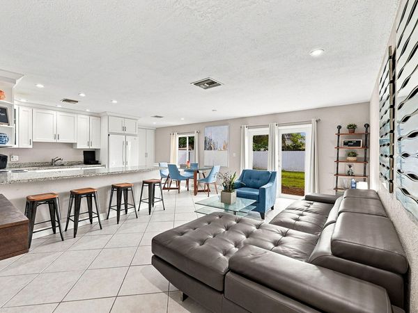 7804 SW 6th Court, North Lauderdale, FL 33068