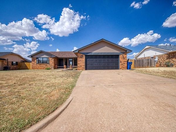 830 Clark Drive, Kingfisher, OK 73750