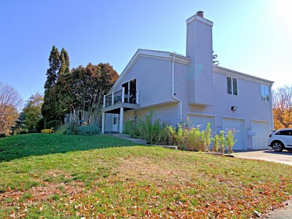 7509 Landau Drive, Bloomington, MN 55438