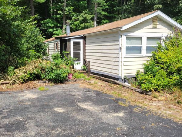 14 Susan Street, Danville, NH 03819