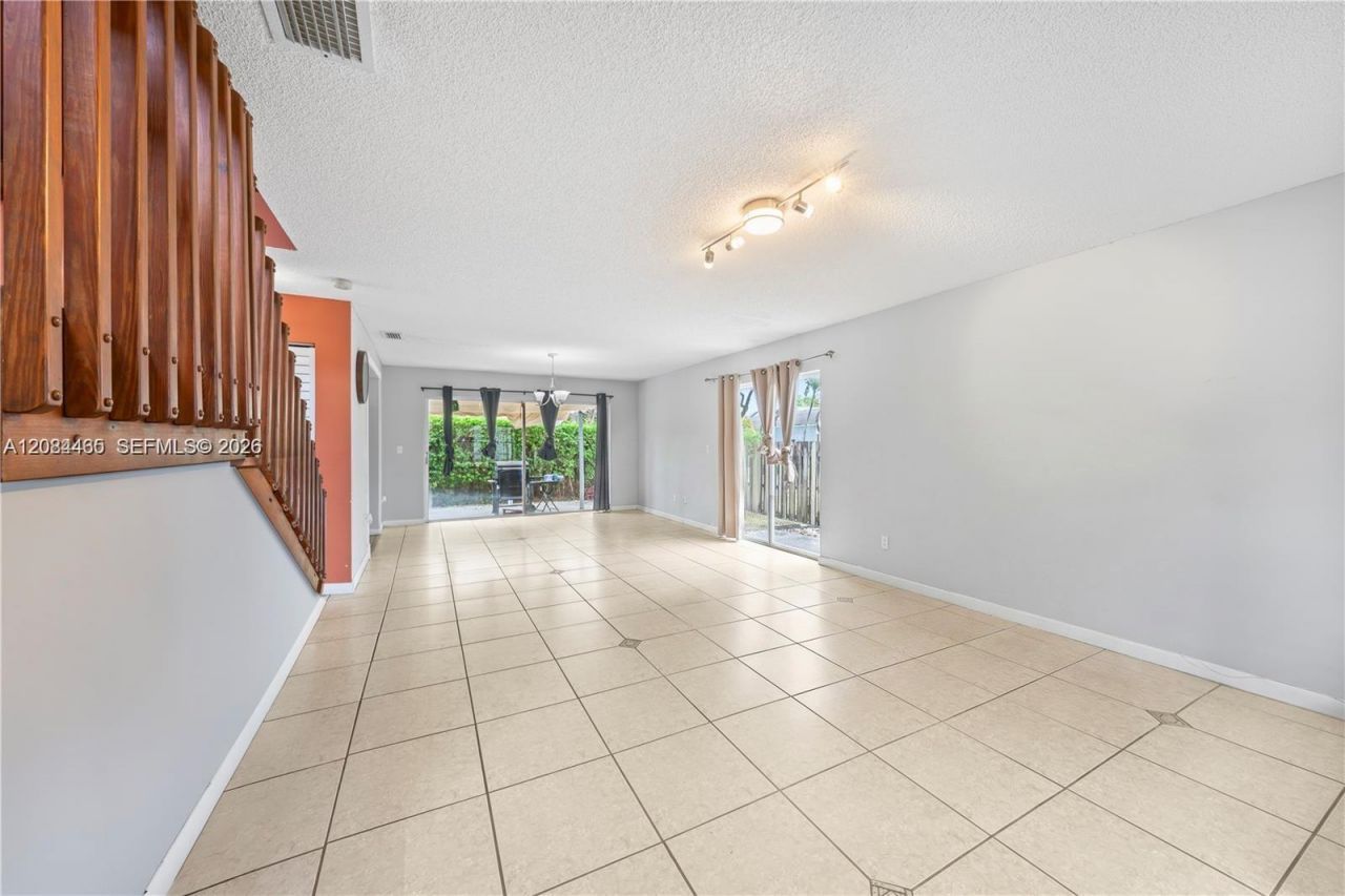 22316 SW 99th Ave , Cutler Bay, FL 33190 Photo