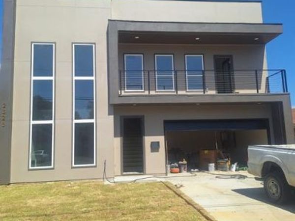 2323 Wilhurt Avenue , Dallas, TX 75216