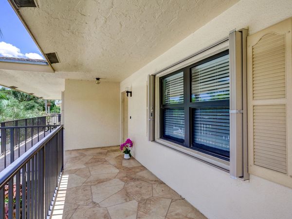 2910 SW 22nd Circle, Unit 212d, Delray Beach, FL 33445