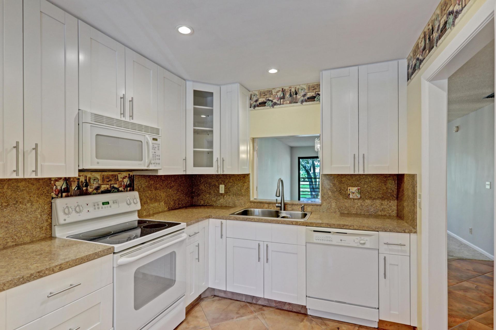 2910 SW 22nd Circle, Unit 212d, Delray Beach, FL 33445 Photo