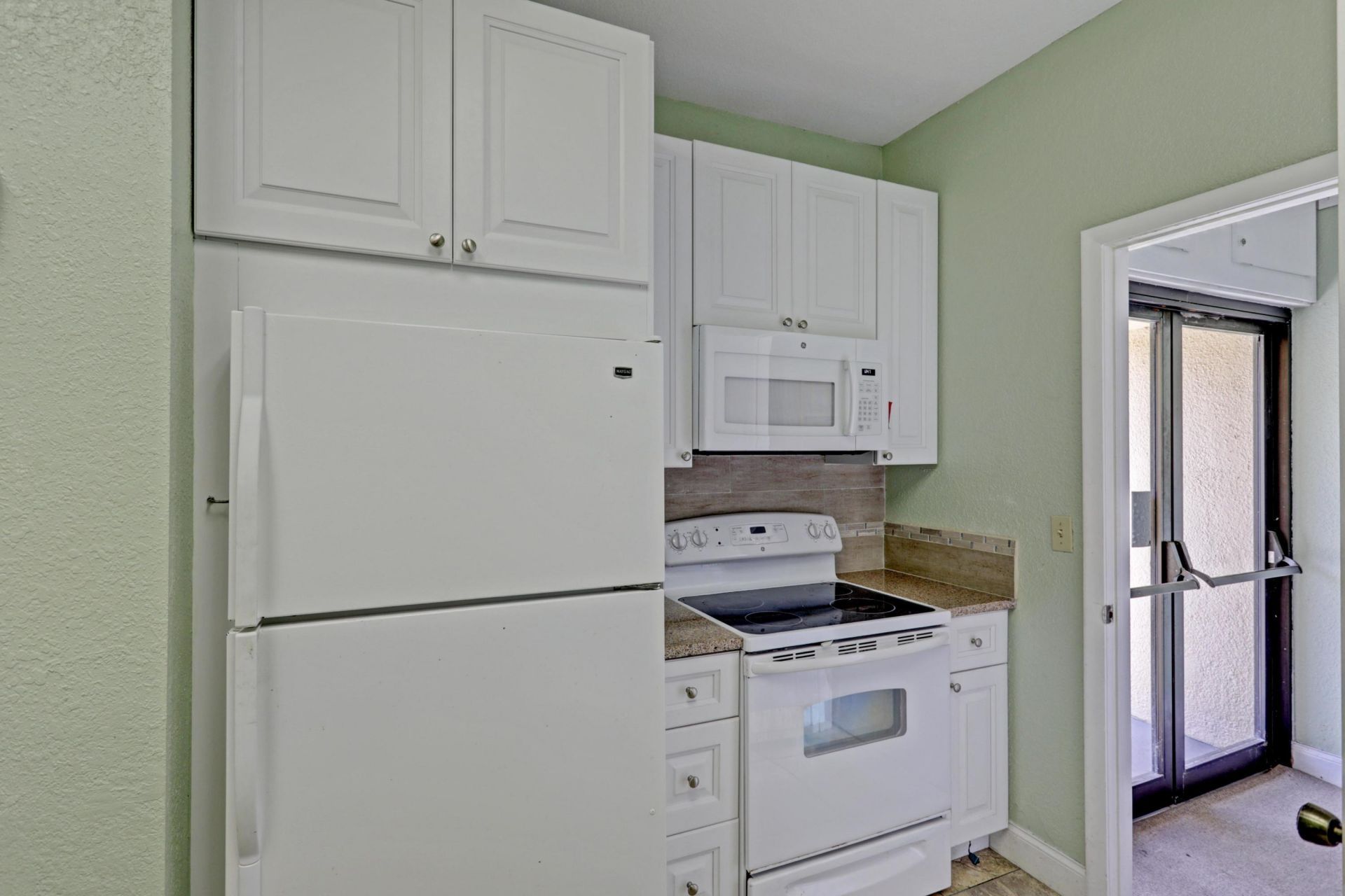 2910 SW 22nd Circle, Unit 212d, Delray Beach, FL 33445 Photo
