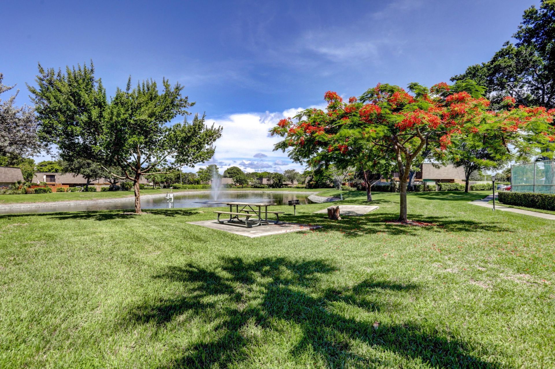 2910 SW 22nd Circle, Unit 212d, Delray Beach, FL 33445 Photo