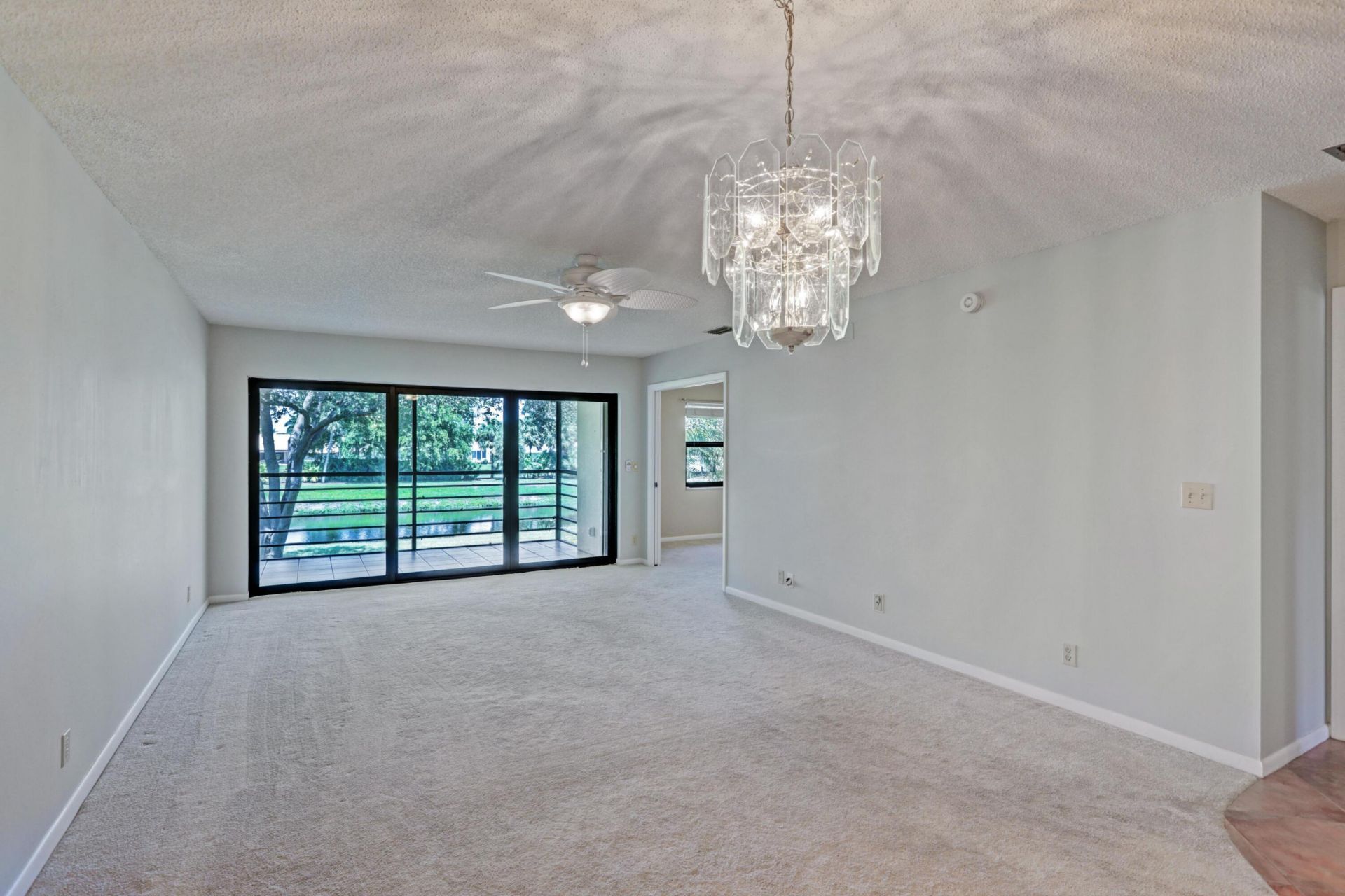 2910 SW 22nd Circle, Unit 212d, Delray Beach, FL 33445 Photo