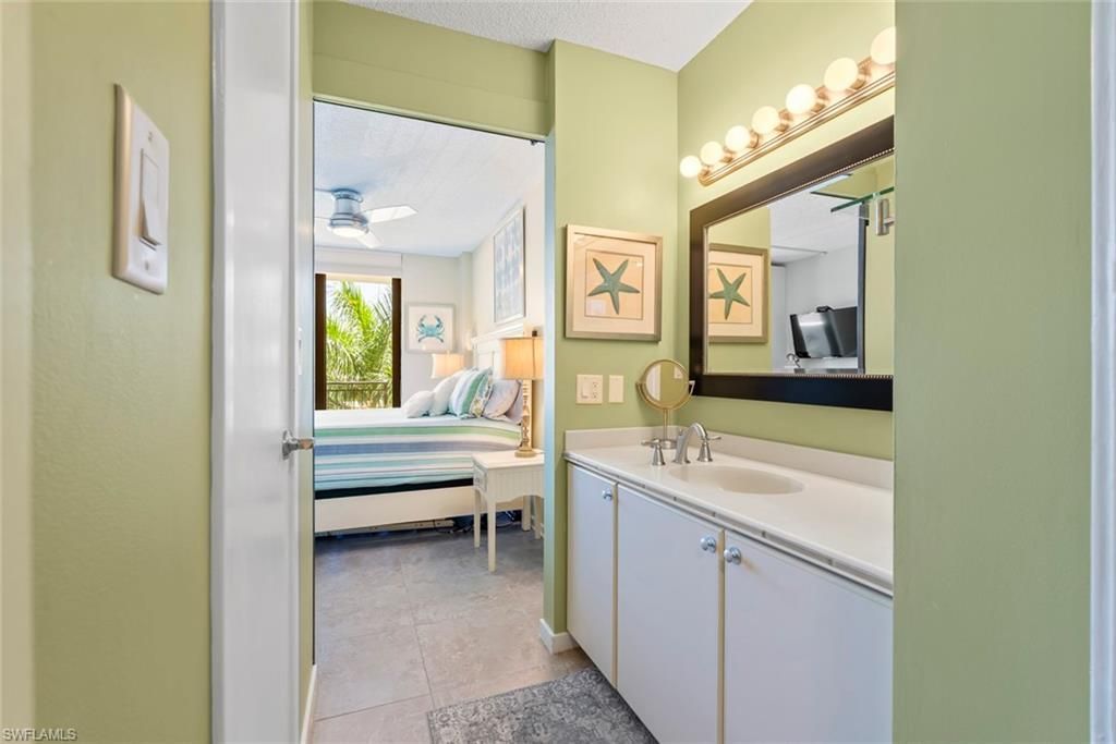 180 Seaview Ct, Unit 314, Marco Island, FL 34145 Photo