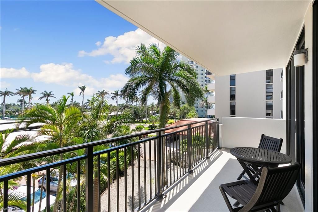 180 Seaview Ct, Unit 314, Marco Island, FL 34145 Photo