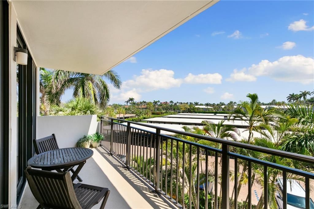 180 Seaview Ct, Unit 314, Marco Island, FL 34145 Photo