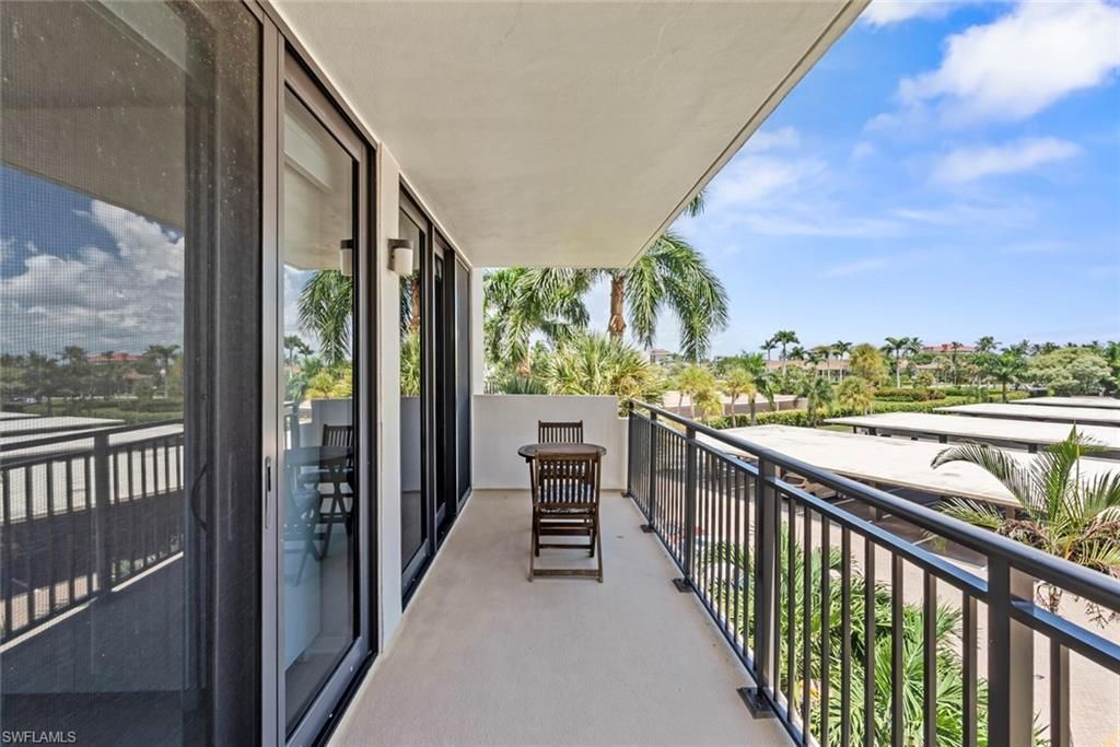 180 Seaview Ct, Unit 314, Marco Island, FL 34145 Photo