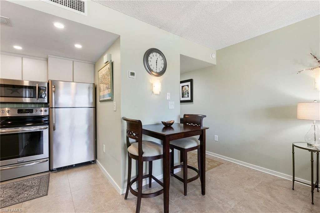 180 Seaview Ct, Unit 314, Marco Island, FL 34145 Photo