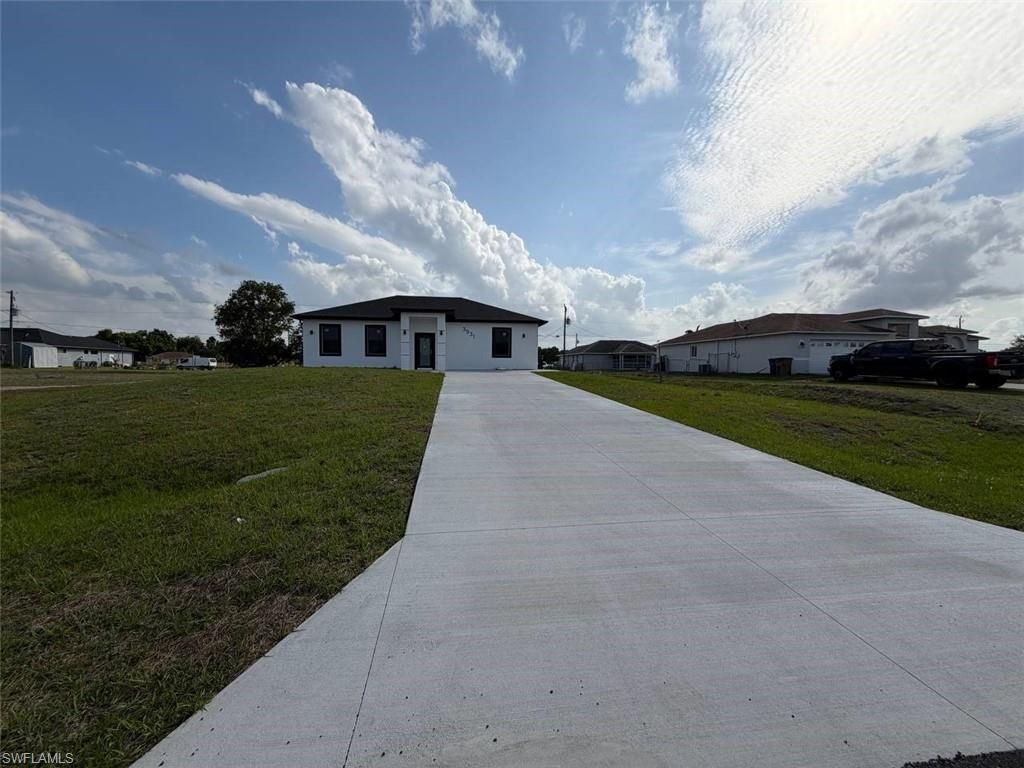 3931 Sunset Rd, Lehigh Acres, FL 33971 Photo
