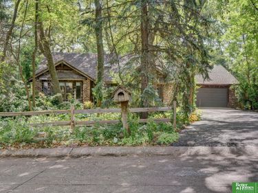 2659 S 96 Circle, Omaha, NE 68124