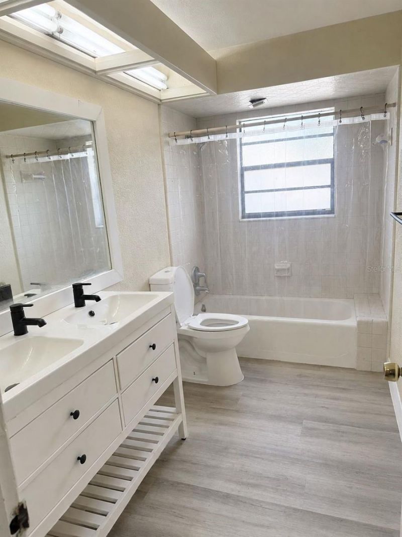 113 Locust Drive, Brandon, FL 33511 Photo