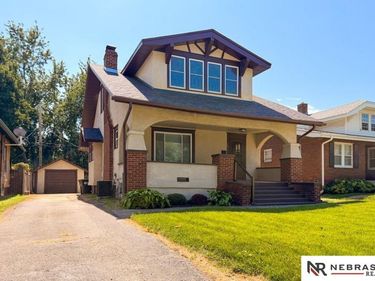 2875 Vane Street, Omaha, NE 68112