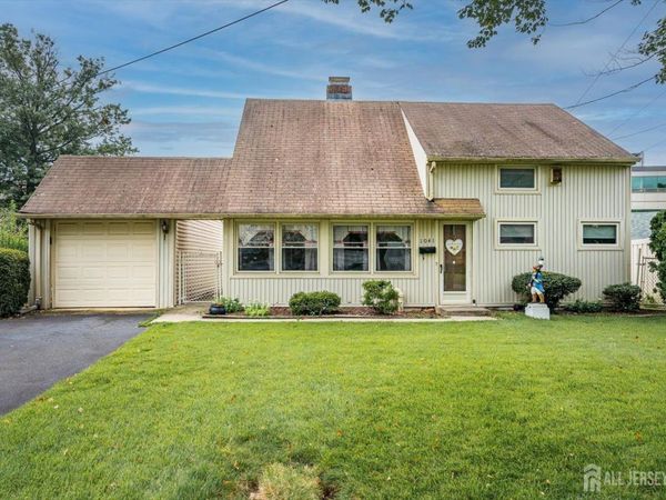 1041 Richard Boulevard , Rahway, NJ 07065