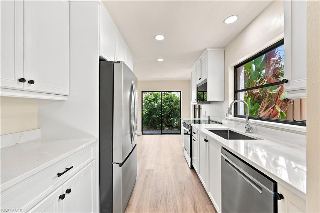 857 Reef Point Cir , Naples, FL 34108 Photo