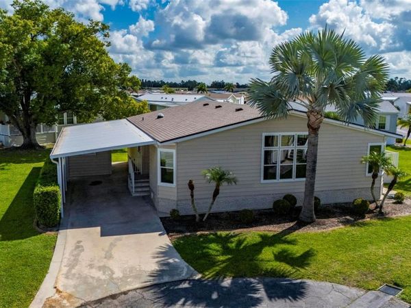 1000 KINGS HIGHWAY , Unit 105, PORT CHARLOTTE, FL 33980