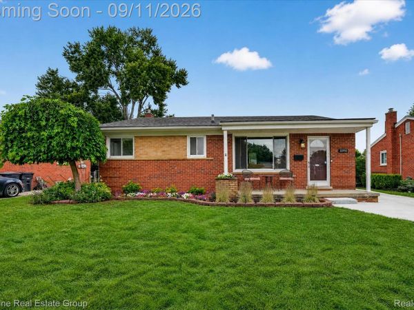 30990 Orangelawn Street , Livonia, Mi 48150