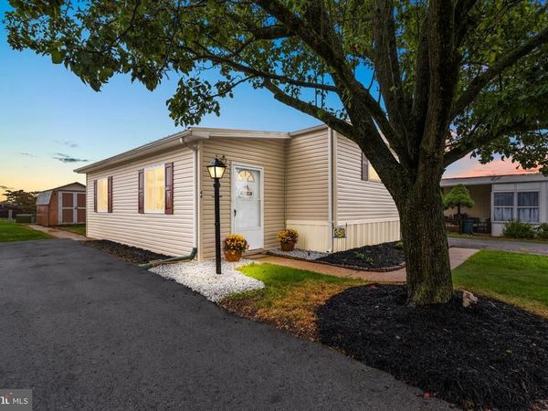 44 RIDGEWOOD MANOR, MANHEIM, PA 17545