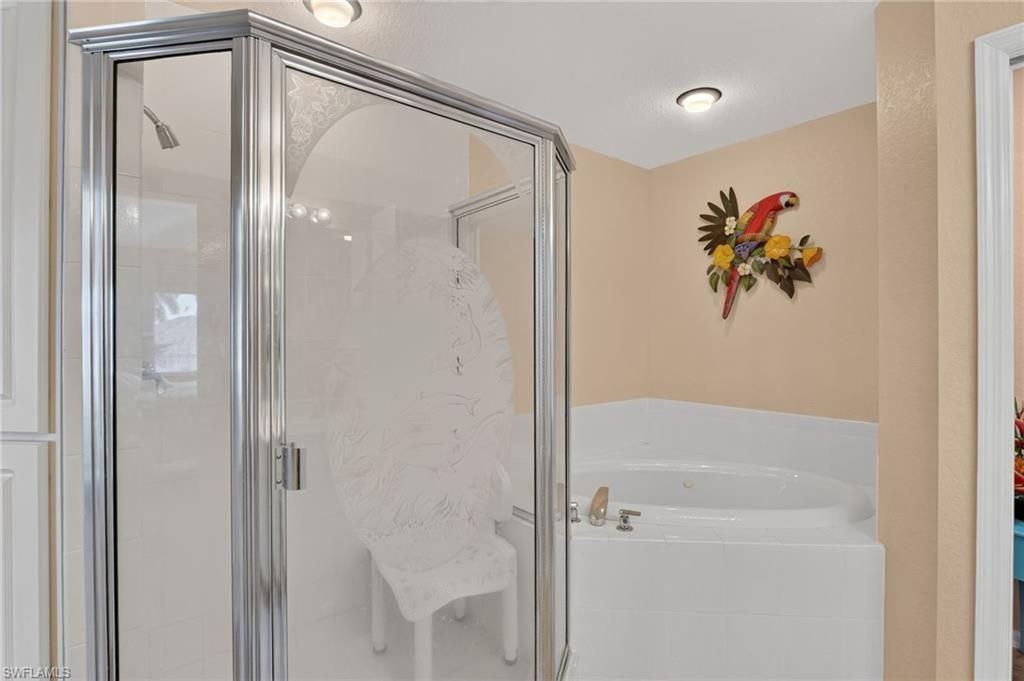4041 SE 11th Pl , Unit 207, Cape Coral, FL 33904 Photo