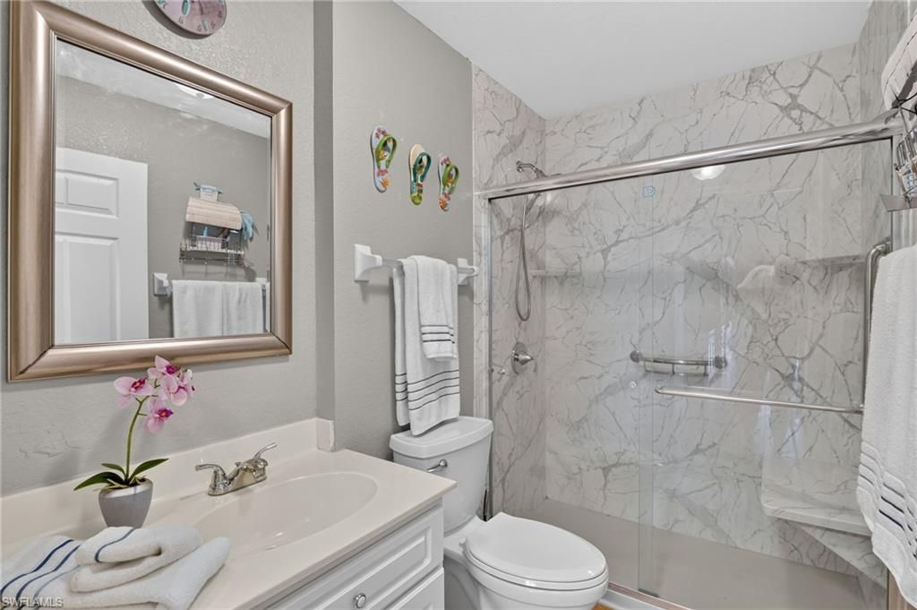 4041 SE 11th Pl , Unit 207, Cape Coral, FL 33904 Photo