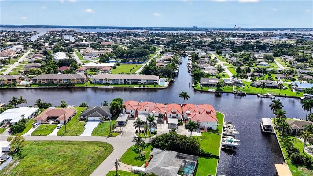 4041 SE 11th Pl , Unit 207, Cape Coral, FL 33904 Photo