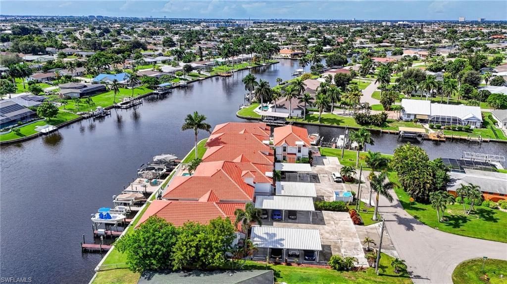 4041 SE 11th Pl , Unit 207, Cape Coral, FL 33904 Photo