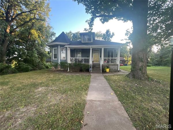 2218 Switzer Avenue , St Louis, MO 63136